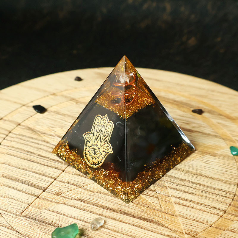 Hamsa Hand Resin Crystal Pyram - Home Office Free recension och pris
