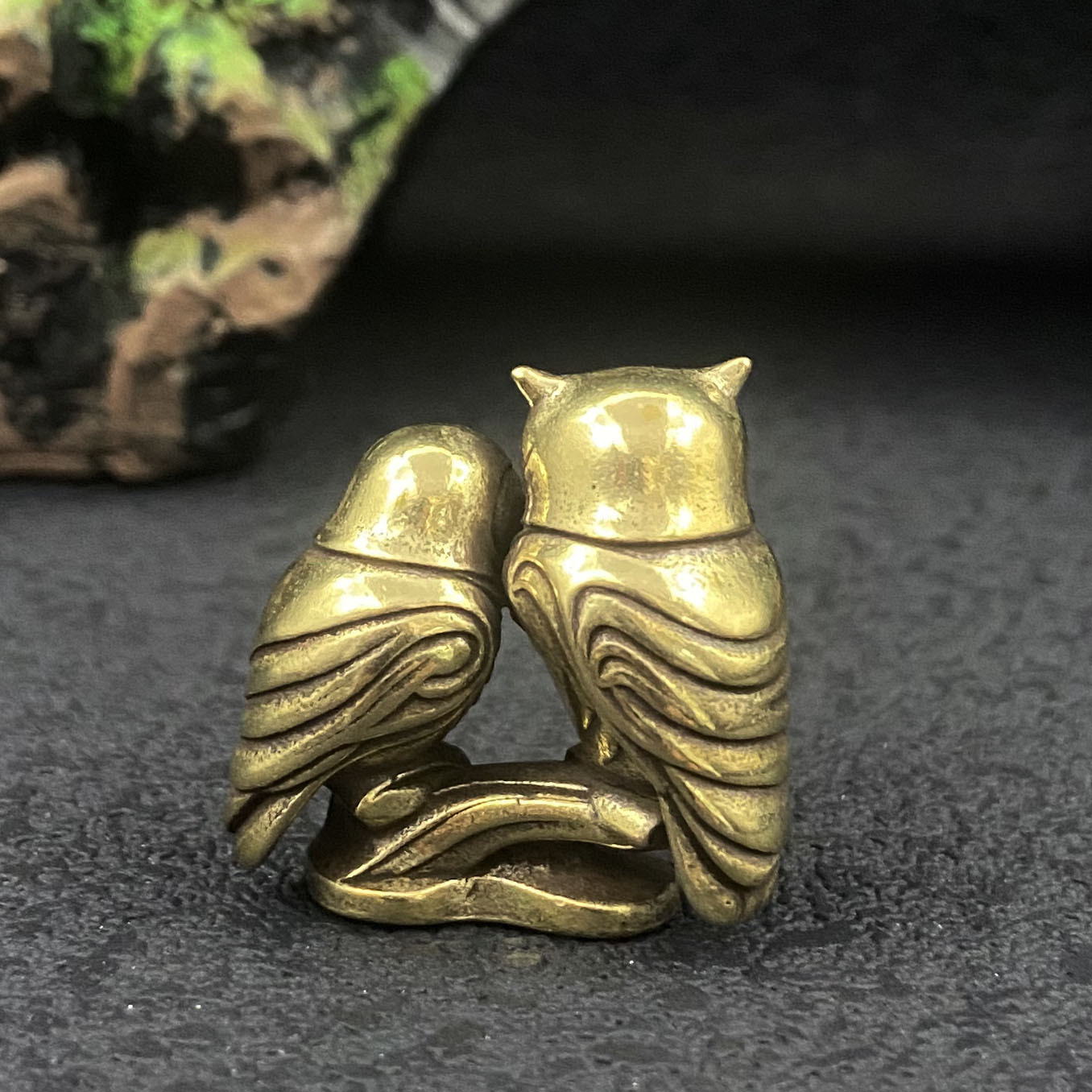 1/2 piece owl brass figurines  - Home Office With Bookshelves recension och pris